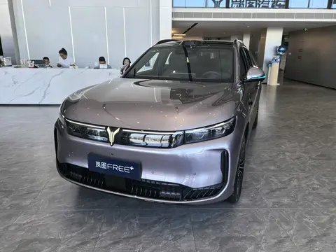 近距离体验岚图FREE+