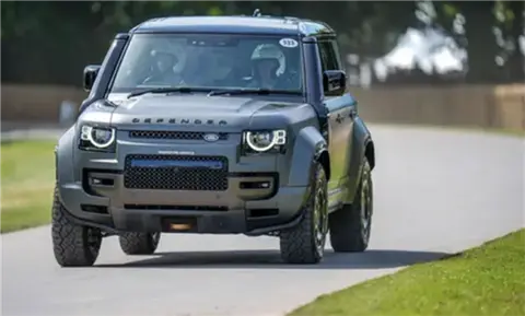 路虎卫士OCTA年内上市：海外售价146万元