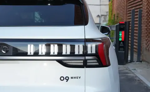 领克09豪华中大型SUV！超5米长，2.0T+8AT+全时四驱，仅22万多